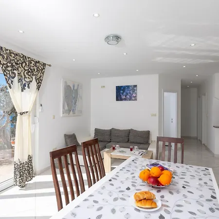 Seaview Apartament